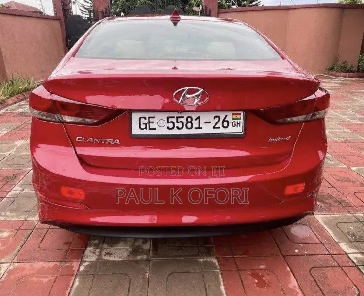 Hyundai Elantra Limited Sedan FWD (2.0L 4cyl 6A) 2017 Red