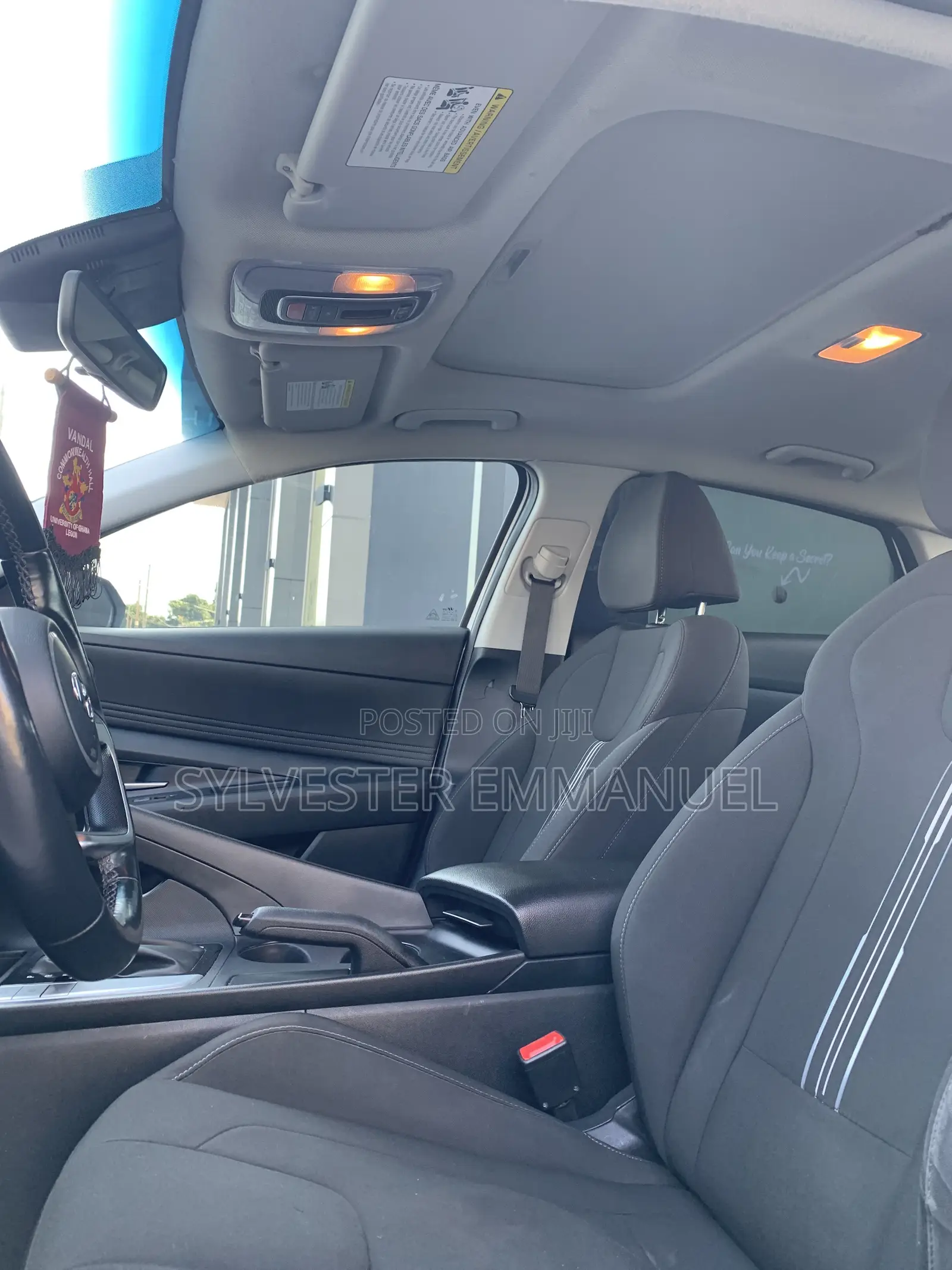 Hyundai Elantra Limited 2022 White