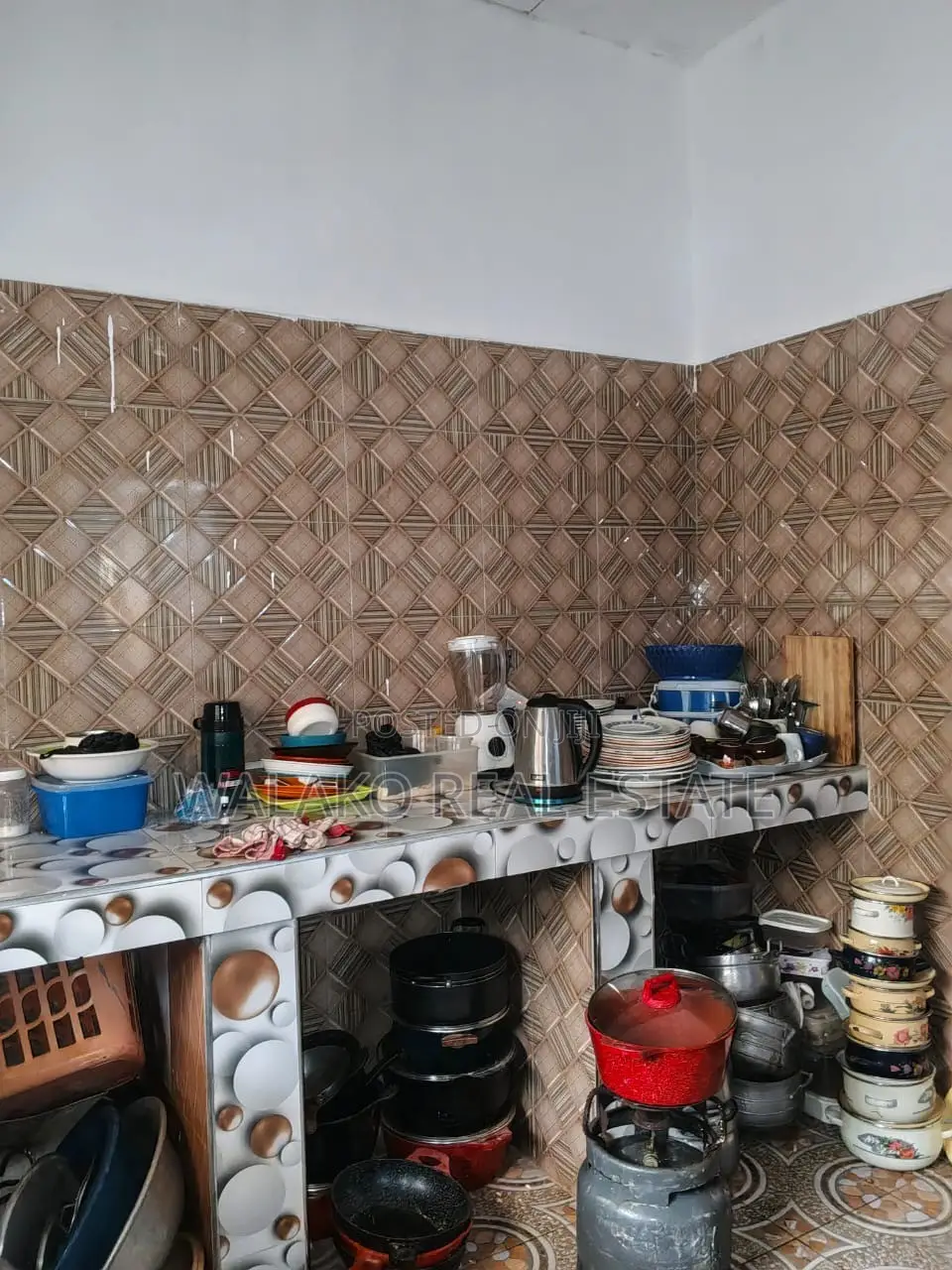 2bdrm Apartment in Ablekuma for rent