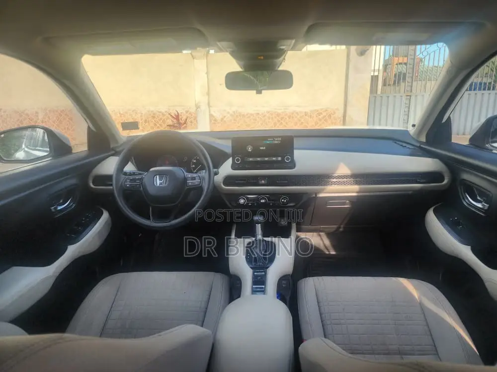 Honda HR-V LX AWD CVT 2025 White