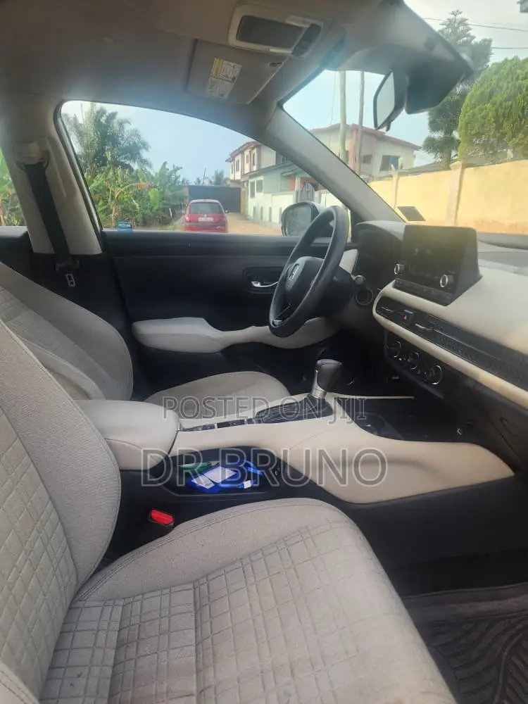 Honda HR-V LX AWD CVT 2025 White