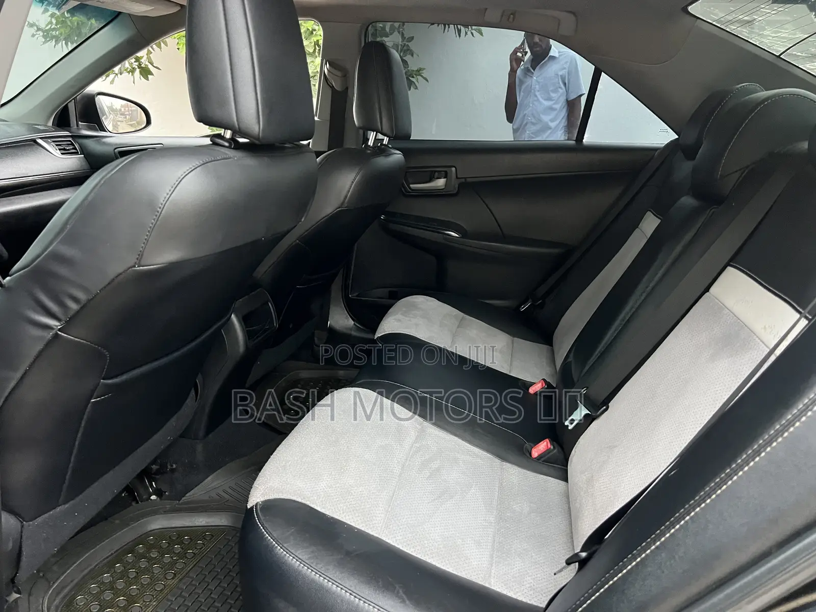 Toyota Camry SE 4dr Sedan (2.5L 4cyl 6A) 2014 Black