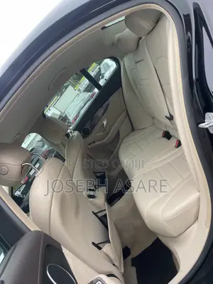 Mercedes-Benz C300 2015 Black
