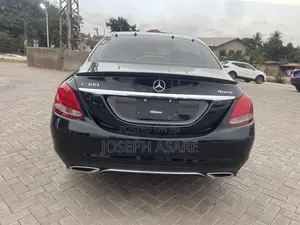 Mercedes-Benz C300 2015 Black