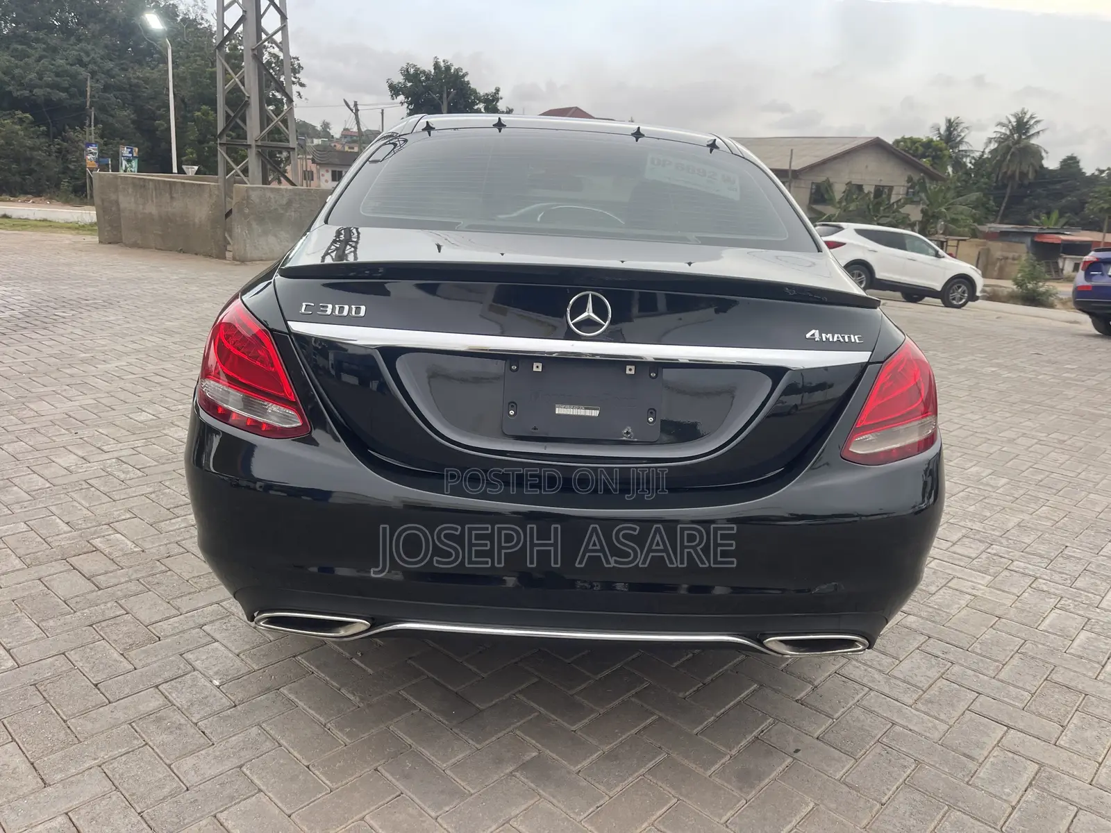 Mercedes-Benz C300 2015 Black