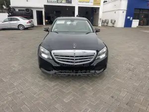 Mercedes-Benz C300 2015 Black