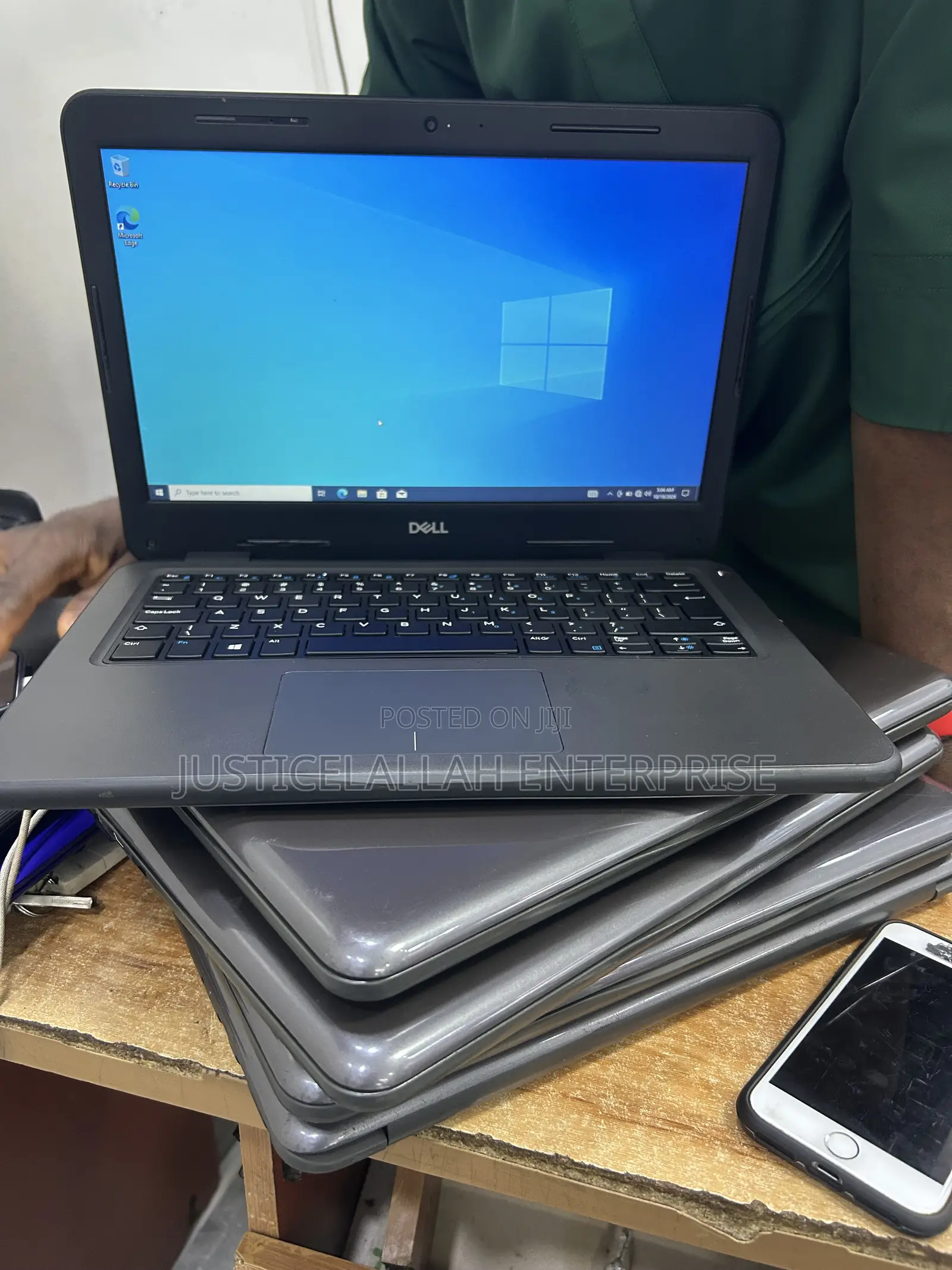 Laptop Dell Latitude 13 3380 4GB Intel Pentium SSD 128GB