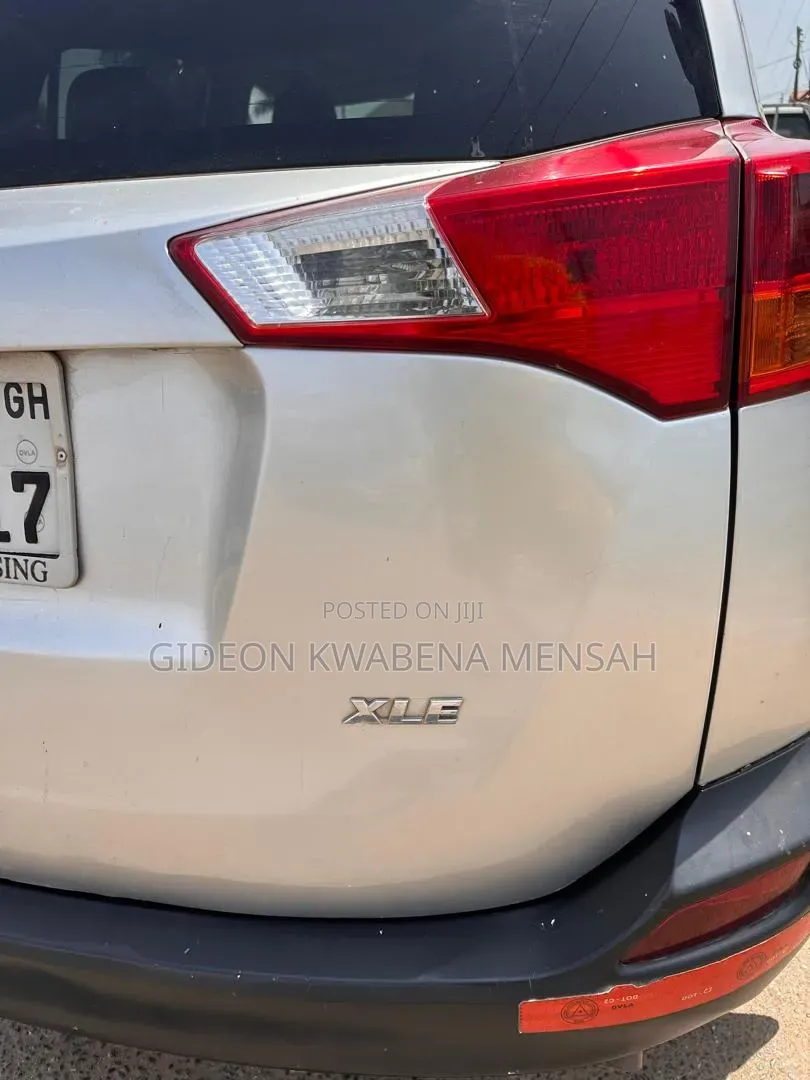 Toyota RAV4 LE 4dr SUV (2.5L 4cyl 6A) 2014 Silver