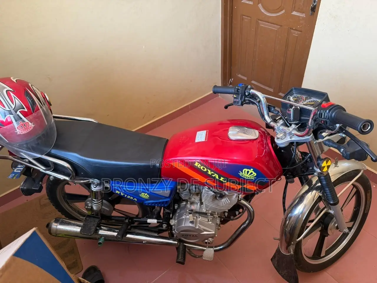 Royal RY125 2026 Red