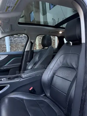 Jaguar F-Pace 35t R-Sport 2017 Black