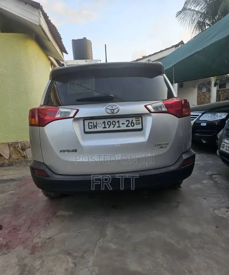 Toyota RAV4 2015 Silver