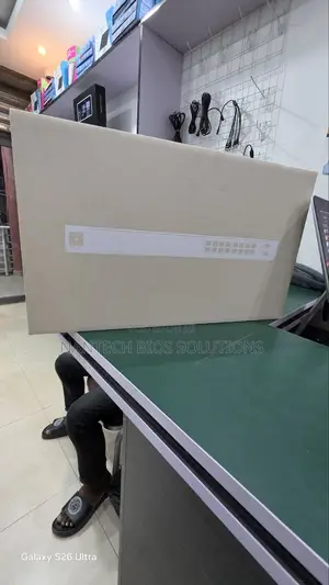 Unifi Ubiquity Usw 16 Poe Switch