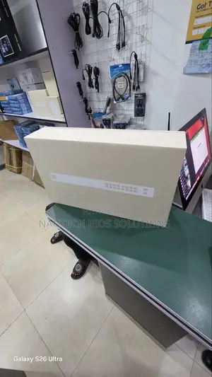 Unifi Ubiquity Usw 16 Poe Switch