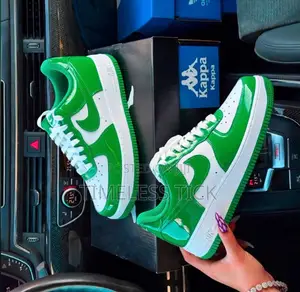 Nike Sneakers