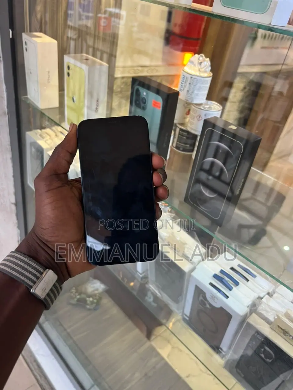 Apple iPhone 12 64 GB Black