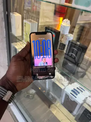 Apple iPhone 12 64 GB Black