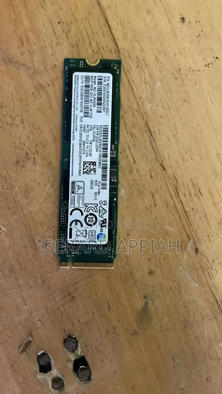M.2 Nvme SSD 256 Samsung