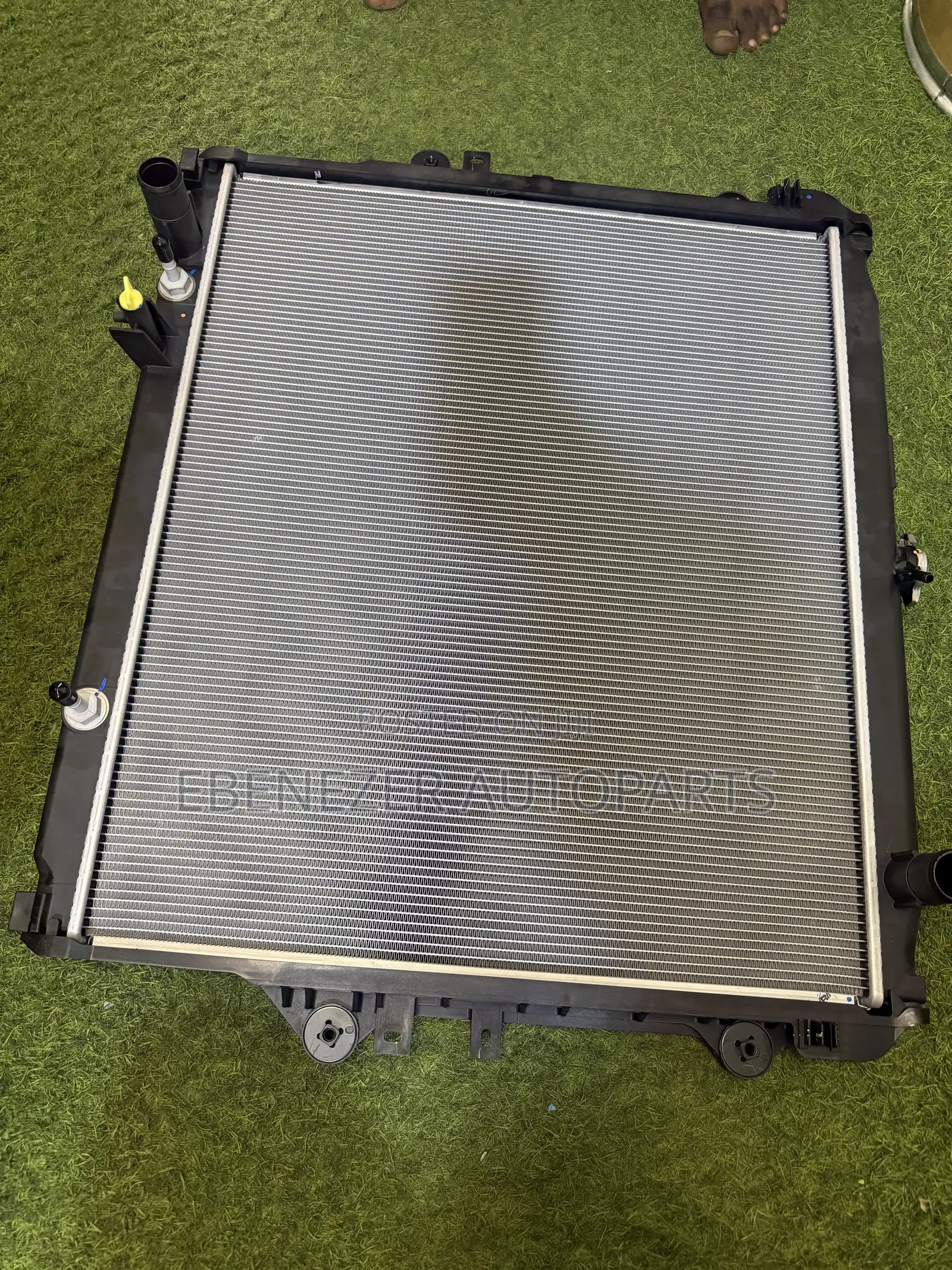 Toyota Hilux Radiator Water Tank 2016 2017 2018 2019 2020 2021 2022
