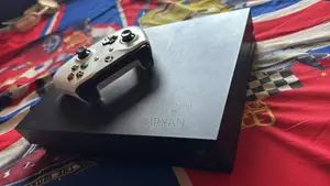 Xbox One X
