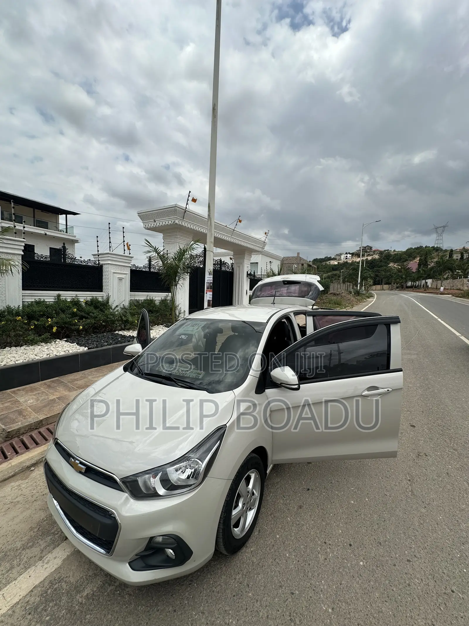 Chevrolet Spark 2016 Gray