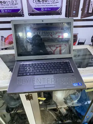 Laptop Dell Vostro 3560 6GB Intel Core i7 HDD 640GB