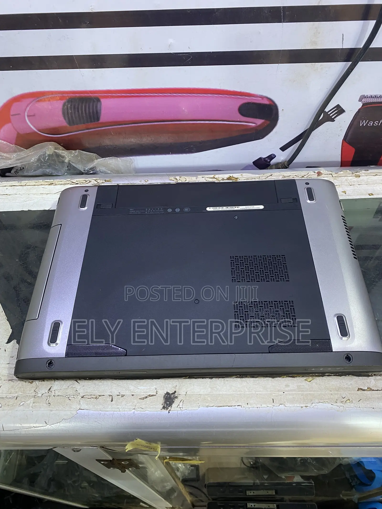 Laptop Dell Vostro 3560 6GB Intel Core i7 HDD 640GB