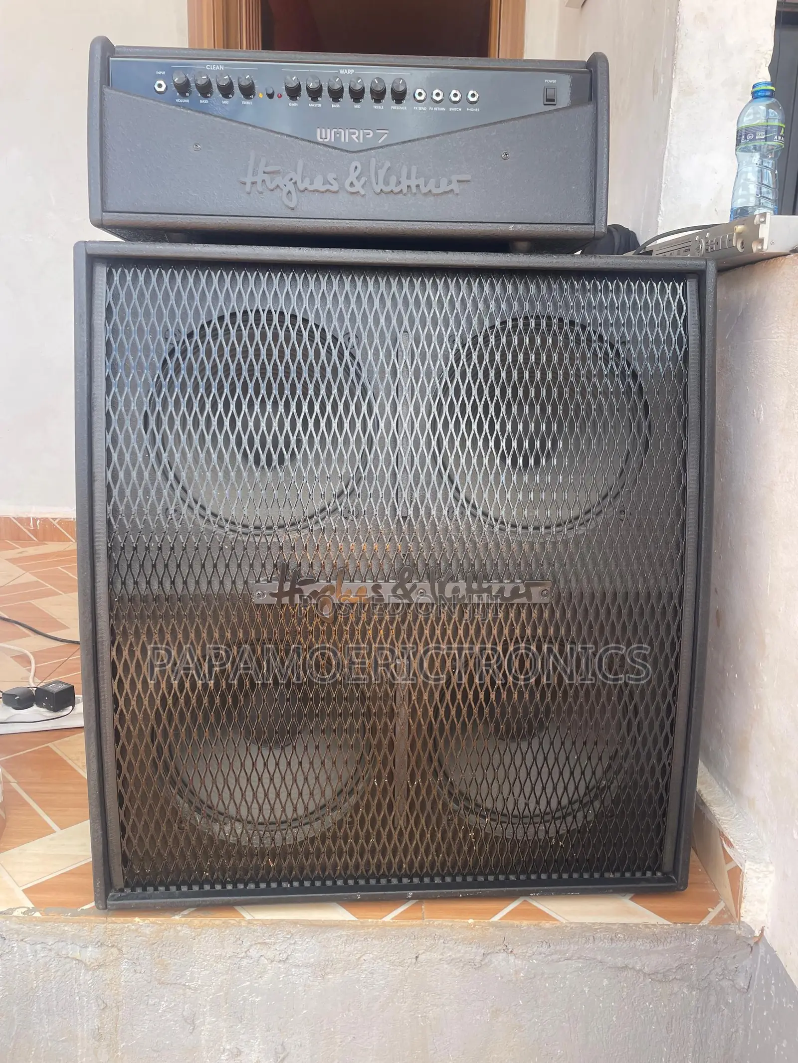 Hughes & Kettner Warp 7 2-Channel 100-Watt 4x12" Solid State Guitar