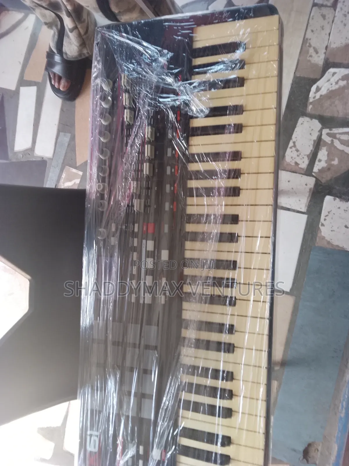Akai MPK 61 Professional Midi Keyboard