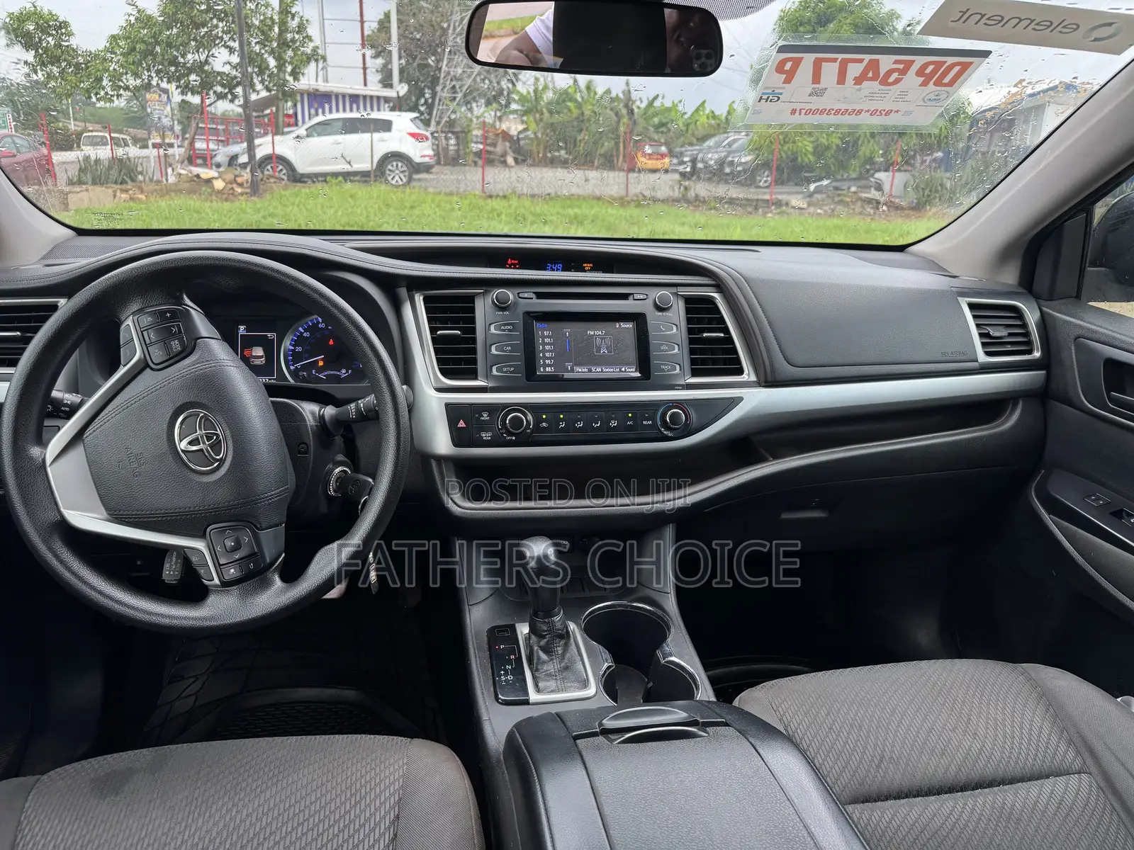 Toyota Highlander LE 4x2 (2.7L 4cyl 6A) 2018 Black