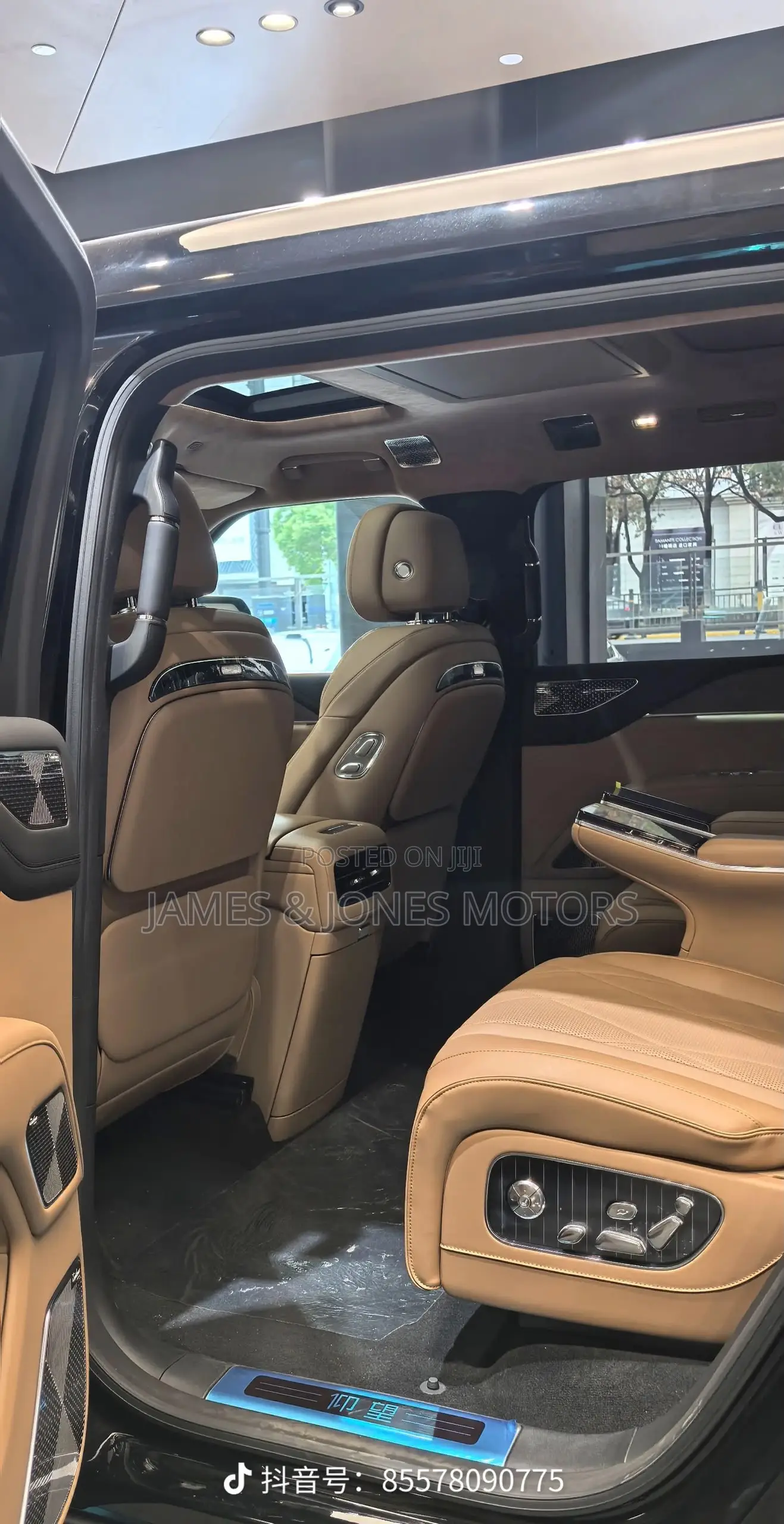 New BYD Yangwang U8 Luxury Edition 2026 Black
