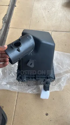 RAV4 2014,2015,2016,2017 Air Cleaner Box