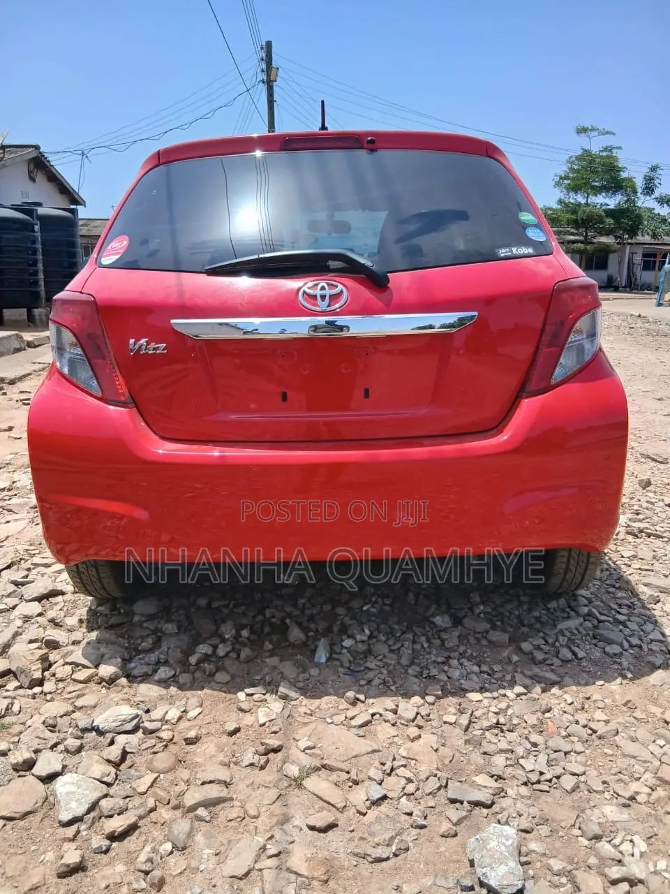 Toyota Vitz 1.0 FWD 5dr 2013 Red