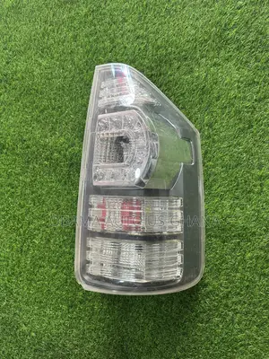 Toyota Noah/Voxy Taillight 2010 2011 2012 2013 2014 R70 LED Tail Light
