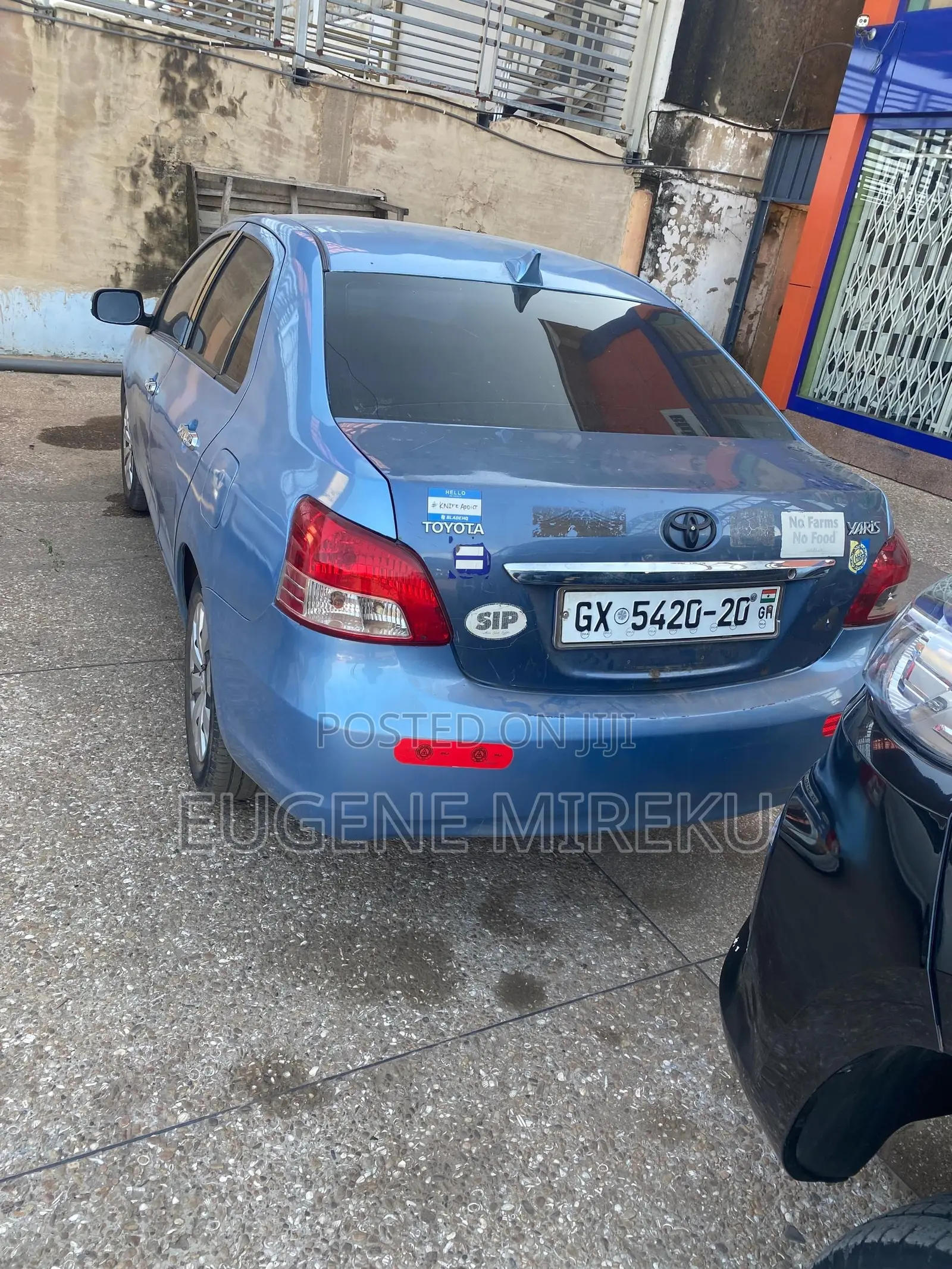 Toyota Belta 2010 Blue