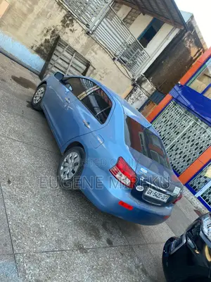 Toyota Belta 2010 Blue