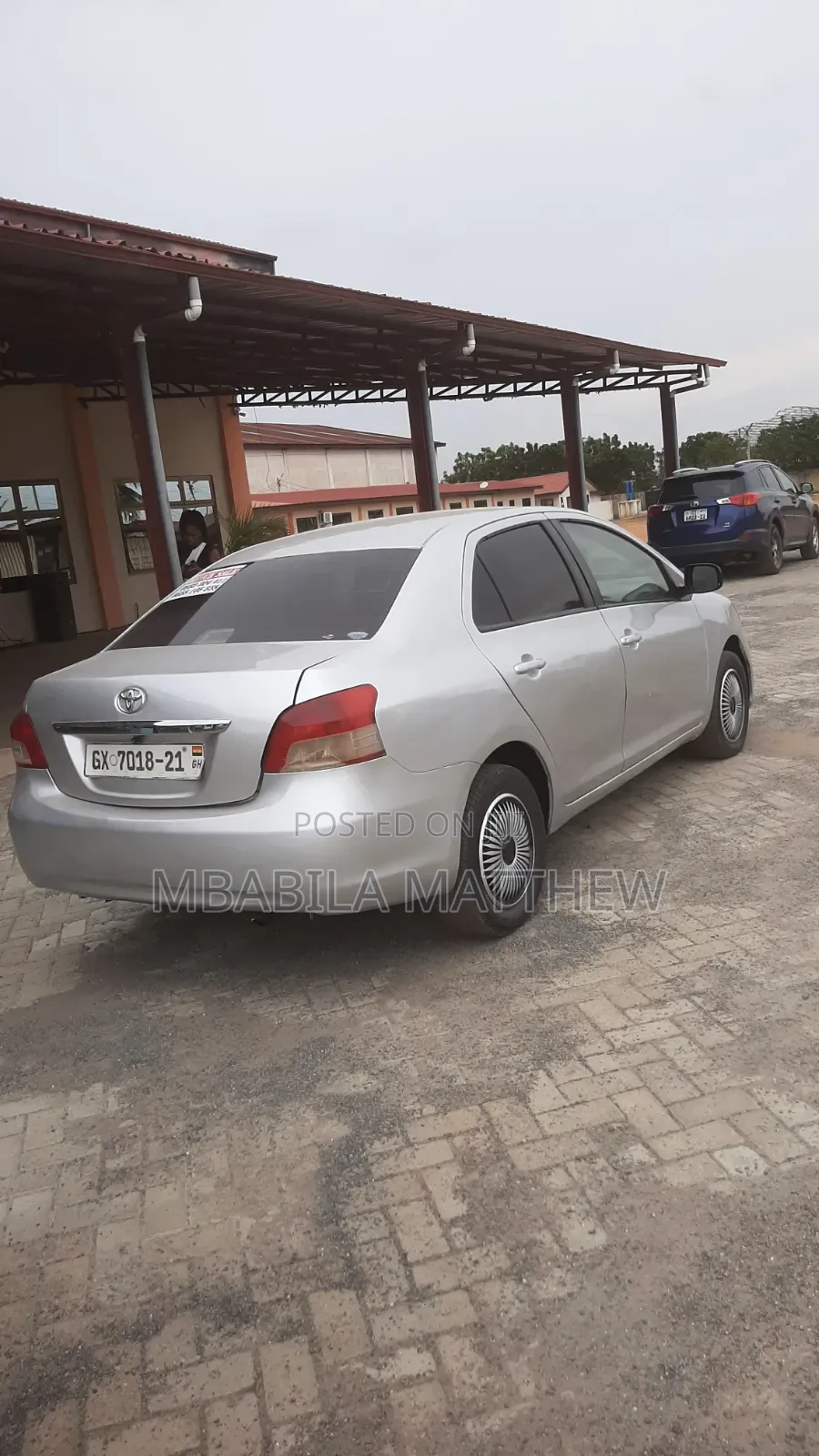 Toyota Belta 2010 Silver