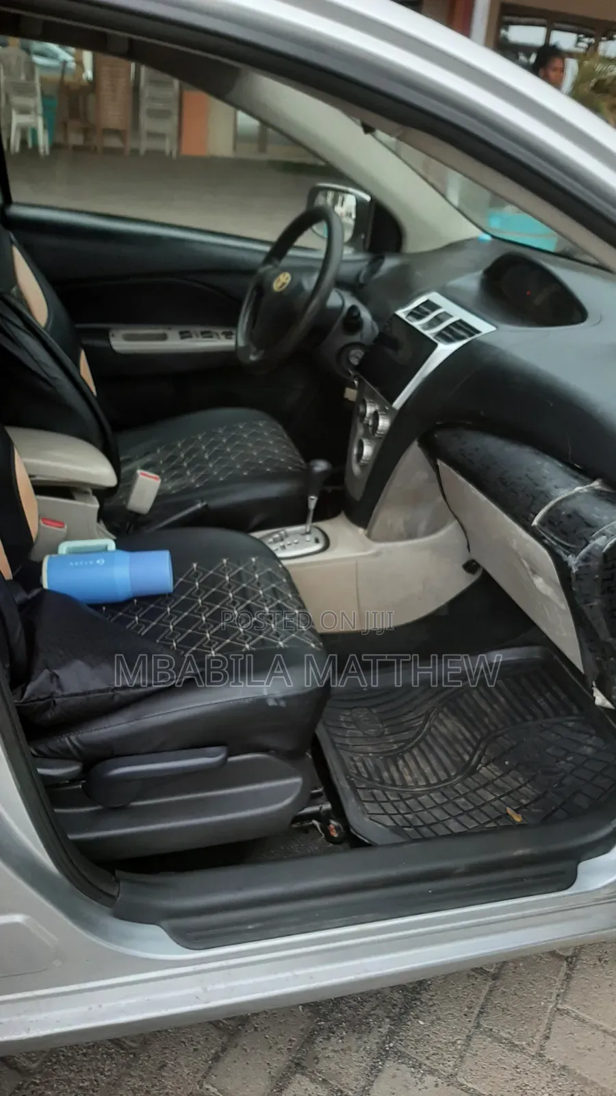 Toyota Belta 2010 Silver