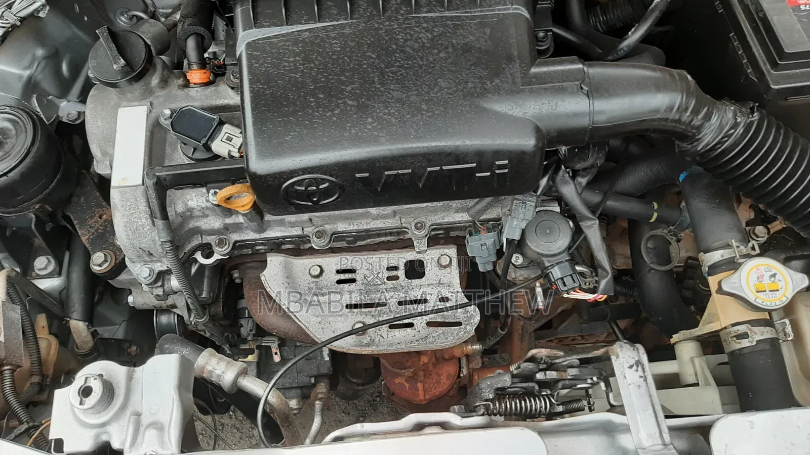 Toyota Belta 2010 Silver
