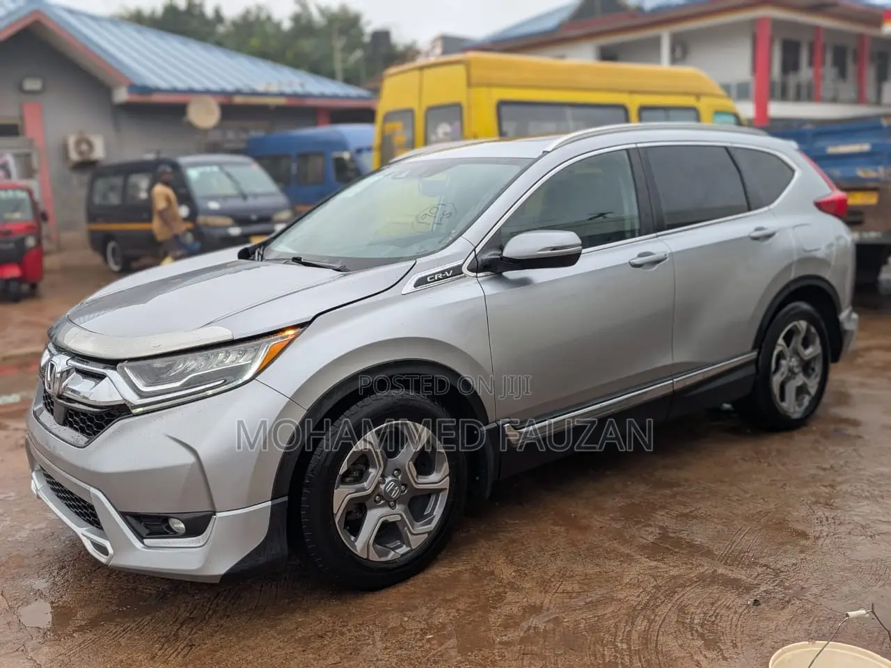 Honda CR-V Touring 4dr SUV AWD (1.5L 4cyl CVT) 2017 Silver