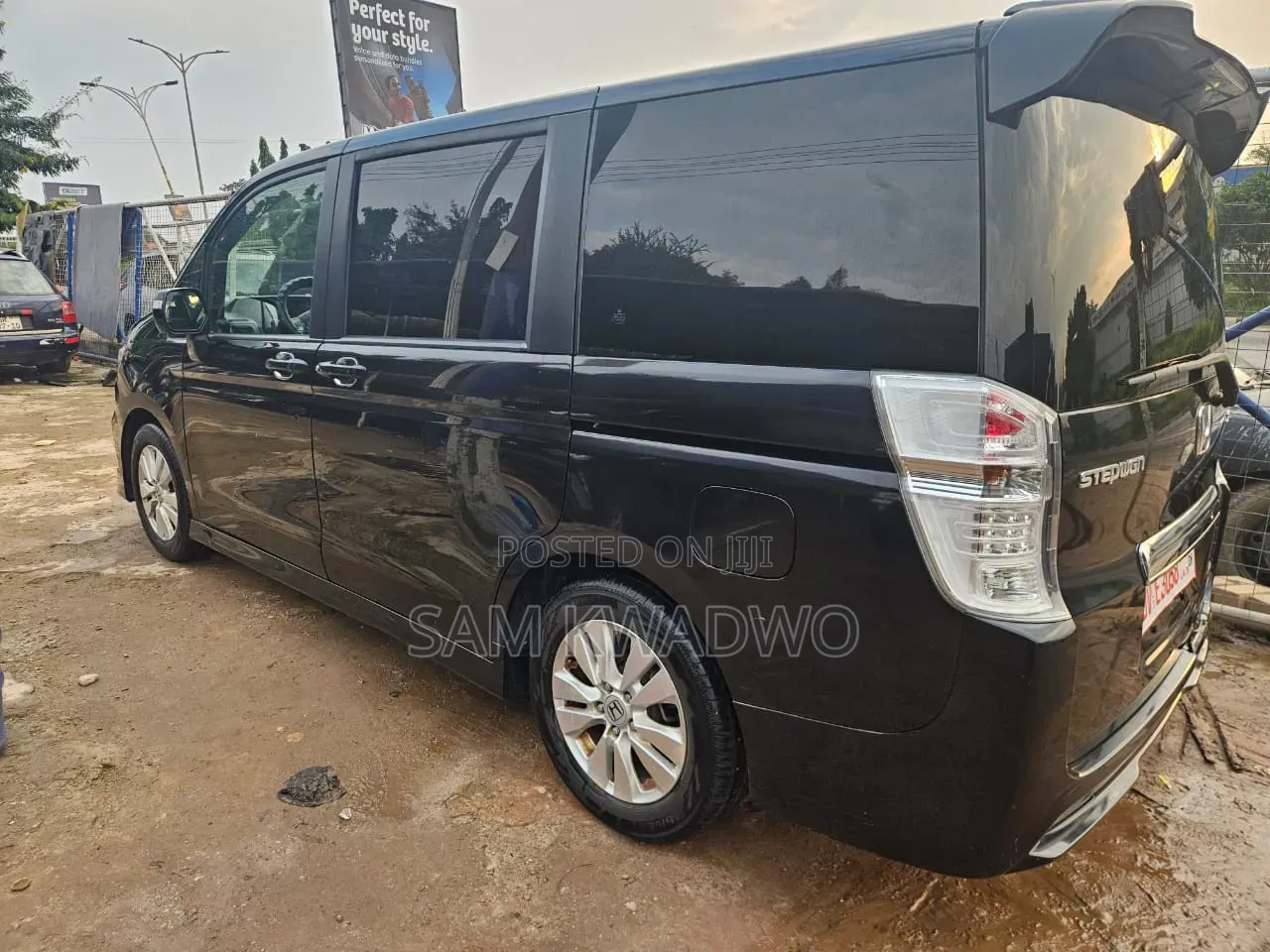 Honda Stepwgn 2011 Black