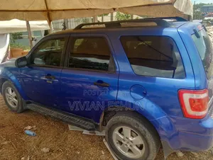 Ford Explorer 2011 Blue