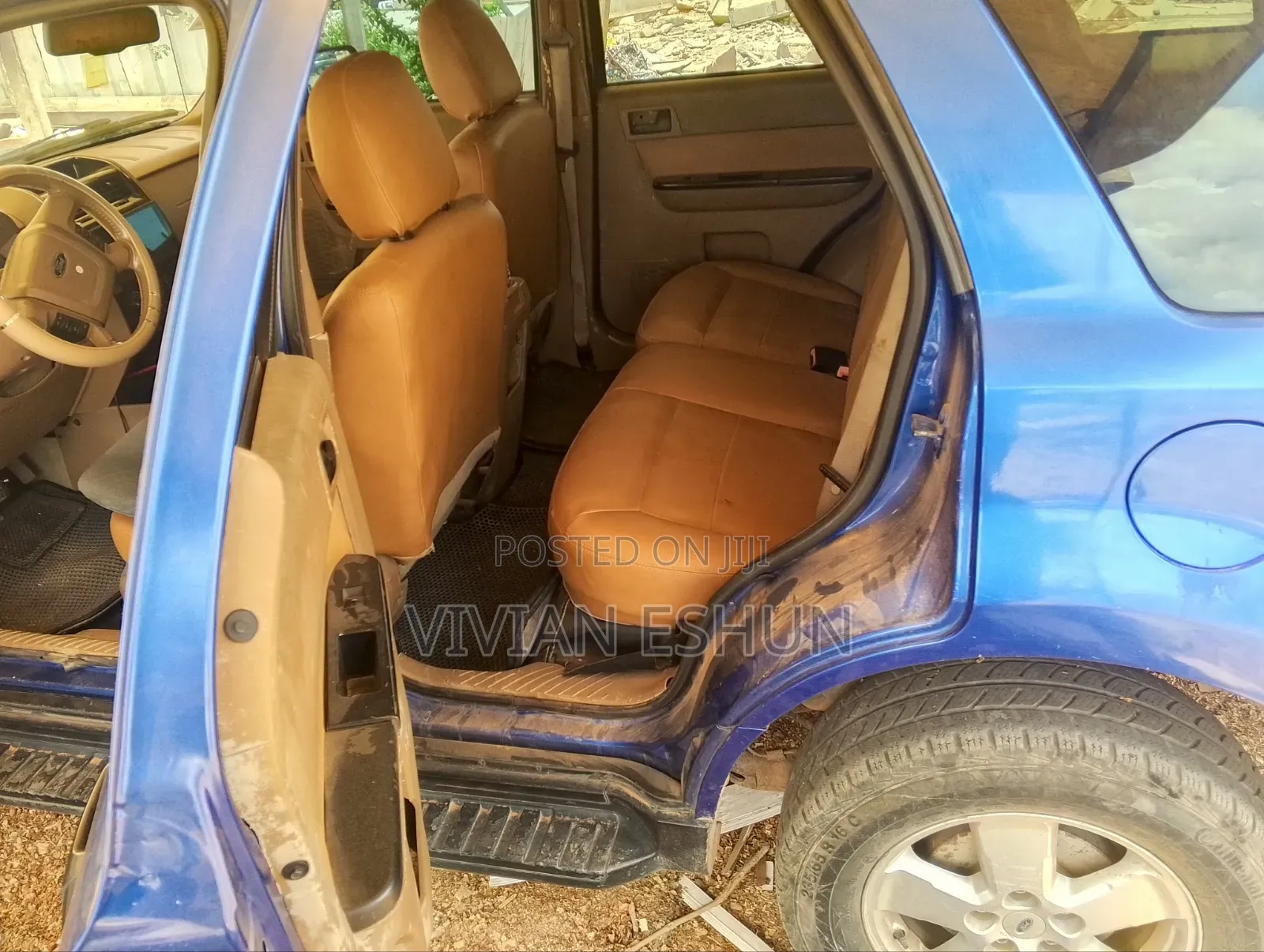 Ford Explorer 2011 Blue