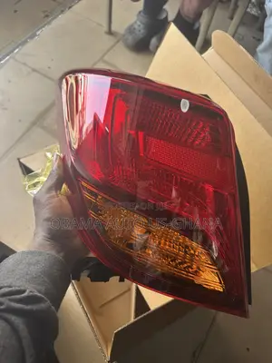 Toyota Yaris Taillight 2014 2015 2016 2017 Hatchback Tail Light