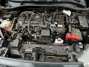 Toyota Corolla Cross XLE 4WD 2024 Gray