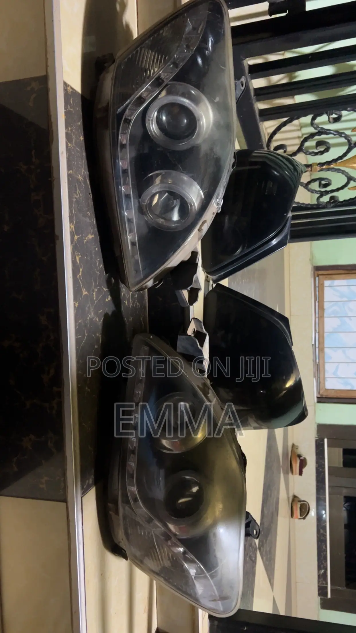Yaris Headlight and Taillight