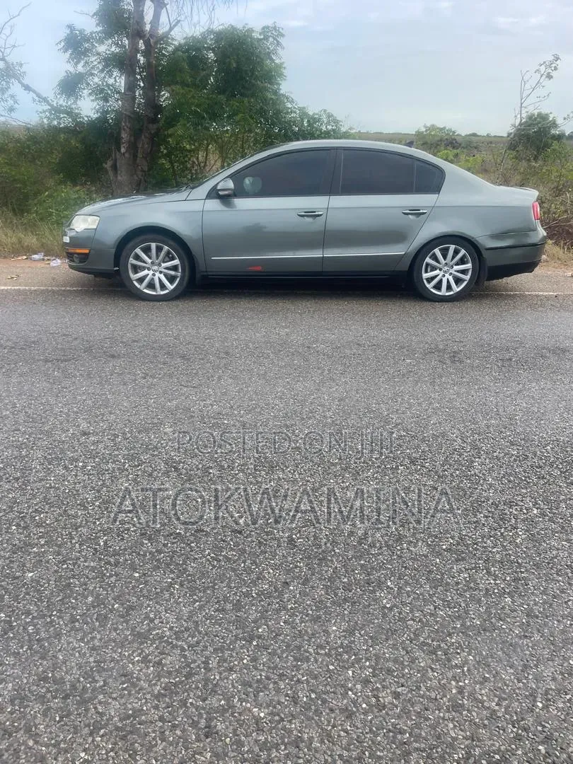 Volkswagen Passat 2.0 FSI Trendline Automatic 2006 Green