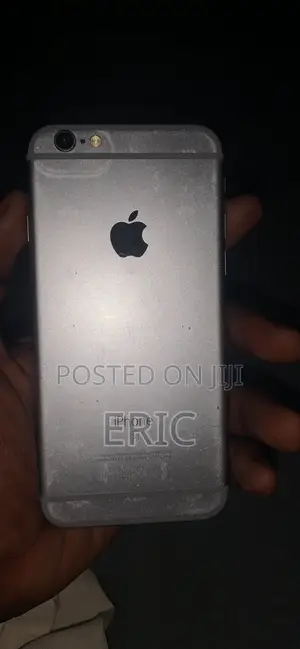 Apple iPhone 6s 32 GB Silver