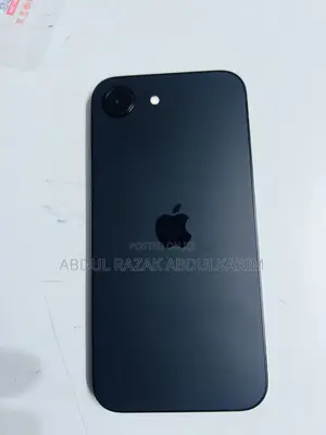 Apple iPhone 16e 128 GB Black
