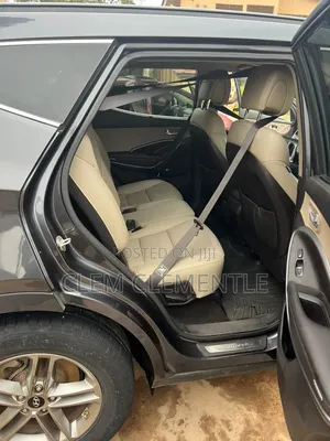 Hyundai Santa Fe 2018 Gray