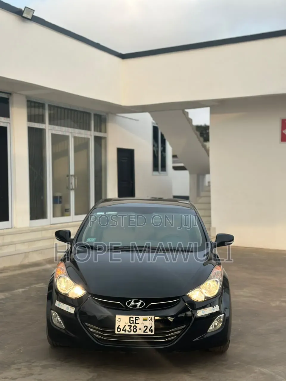 Hyundai Elantra Limited Sedan FWD (1.8L 4cyl 6A) 2013 Black